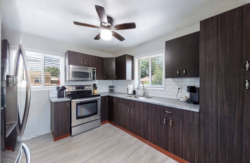 Twin Lakes House | Large family home near Hidden Lake