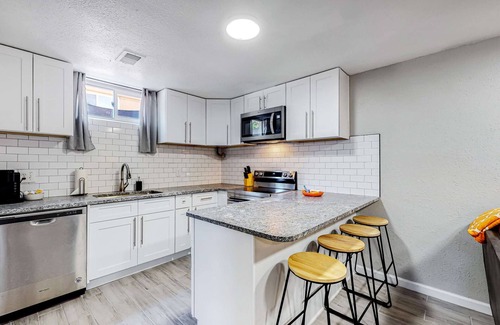 Twin Lakes House | Large family home near Hidden Lake