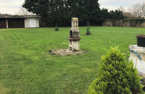 Mussidan House | Large Family House in Mussidan with pool, garden and only 20 minutes to Bergerac