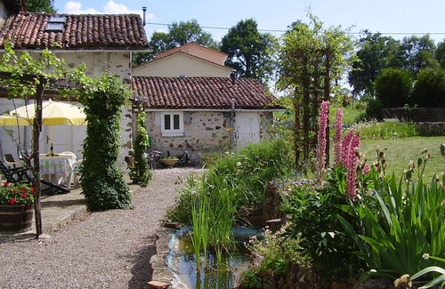 Chabrac Other | Large Farmhouse In Pretty Hamlet