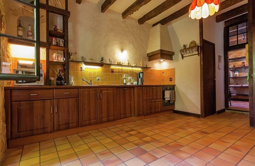 Nantheuil House | Large farmhouse with private garden