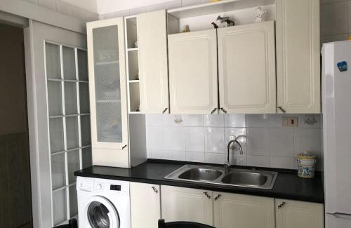 Corso dei Mille - Sant'Erasmo Apartment | Large flat near Botanical Garden & Central Station