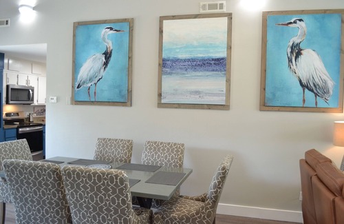Sunbury House | Large home w/3 separate kitchens & living spaces