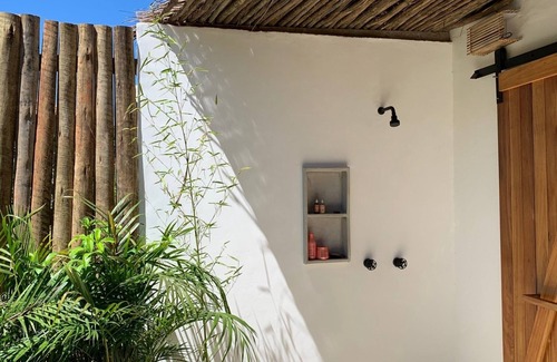 Trancoso House | Large house in gated community