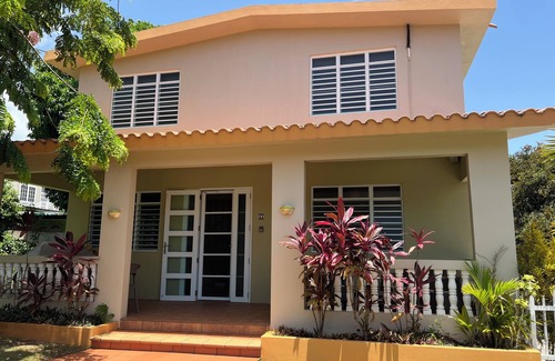 Aguacate House | Large House minutes from the beach!