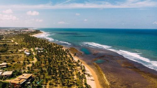 Parafuso House | Large house with pool, barbecue and garden