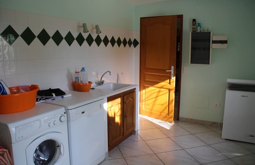 Begole House | Large House with pool veranda and views of the Pyrenees