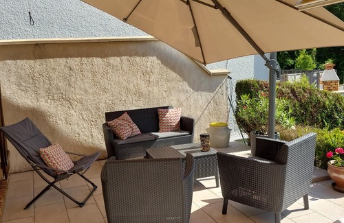 Meaux House | Large MEAUX family home, near Disney. Ideal family or group of friends