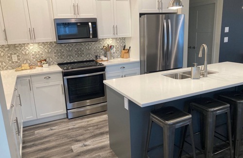 Okanagan-Similkameen House | Large modern home at The Cottages on Lake Osoyoos!