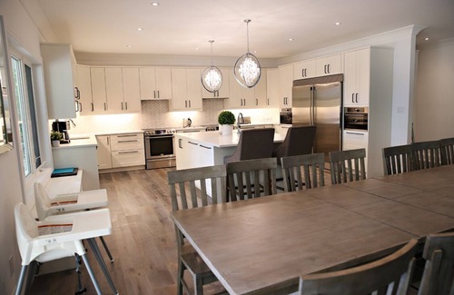 Novar Cottage | Large Muskoka Waterfront Cottage ~ Newly Built 2019 ~ Includes Kayaks/SUP/Canoe