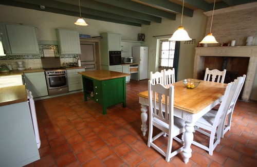 Vanzac House | Large private Charentaise home with pool and beautiful gardens sleeps 10-13