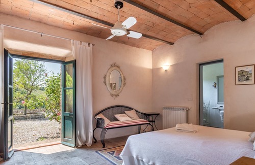 Scansano House | Large, Private House surrounded by beautiful Tuscan Countryside