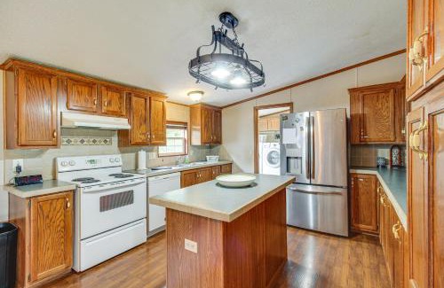 Spencer House | Large Private Yard Home 16 Mi to Fall Creek Falls