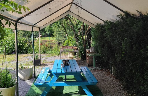Saint-Leonard-de-Noblat Apartment | Large studio with private Jacuzzi