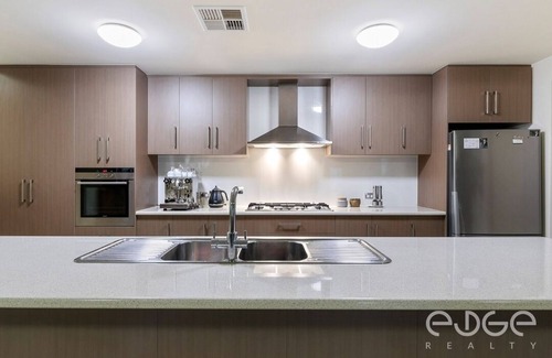 Munno Para House | Large spacious 4 bedroom home
