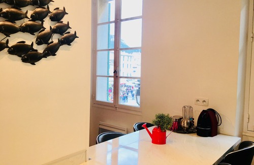 Cassis Apartment | Large studio 2 steps from the port