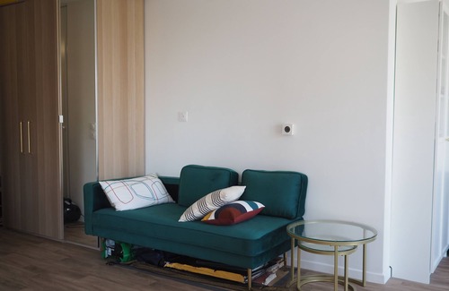 Noisy-le-Sec Apartment | Large studio with direct access to Paris
