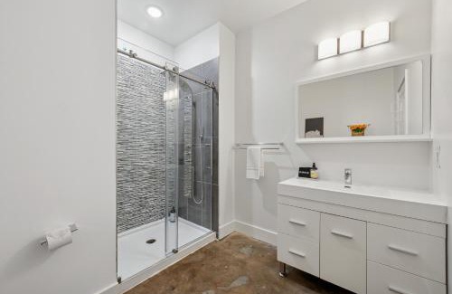 Brewerytown Apartment | Large Studios, 1BR, Free Parking Gym, Game Room