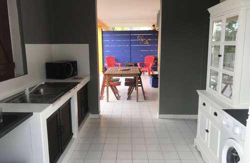 Les Jalna Apartment | Large T2, Trois-Ilets, close to amenities and beach.