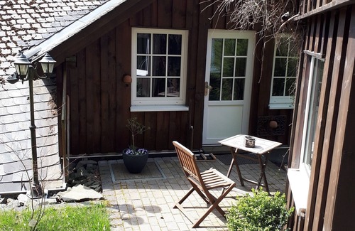 Silbach Apartment | Large vacation apartment (90m2) located directly in the countryside