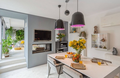 Chatillon Villa | Large villa with pool in Châtillon - Welkeys