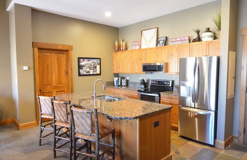 River Run Condo | ★Largest 2BR@ River Run Springs | Steps to Gondola w/pool, waterslide, hot tubs★
