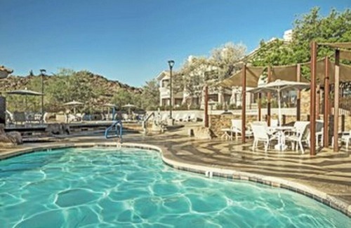 Ahwatukee Foothills Resort | Largest nature preserve within city limits in the world!