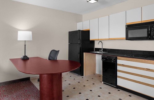 East Lake Hills Hotel | Larkspur Landing Extended Stay Suites Bellevue