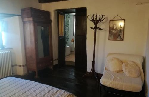 Toral de Merayo House | Las 3 Negrillas