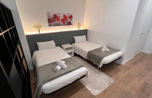 Montolivet Apartment | Las Artes y las Ciencias I