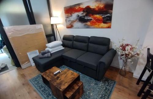 Montolivet Apartment | Las Artes y las Ciencias I