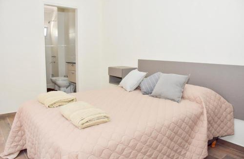 Chascomus Apartment | Las Blanquitas- departamentos en el casco histórico de Chascomús, a pocos metros de la laguna