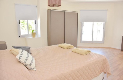 Chascomus Apartment | Las Blanquitas- departamentos en el casco histórico de Chascomús, a pocos metros de la laguna