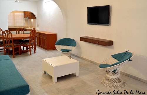 Manzanillo Apartment | Las Brisas Beach Front Apartment