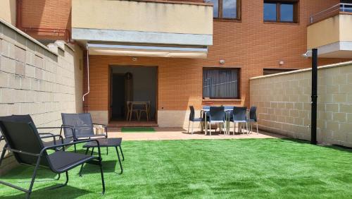 Bernuy de Porreros Apartment | Las Casitas de Bernuy VUT