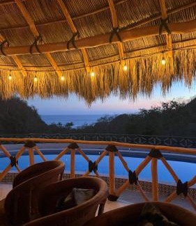 La Manzanilla Cabin | Las Casitas de La Bahia Calechosa
