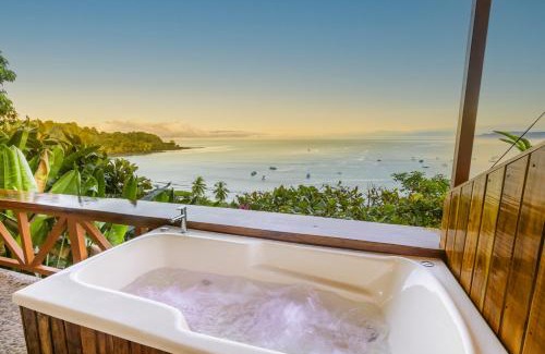 Drake Bay Cabin | Las Cotingas Ocean View