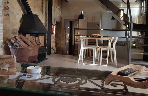 Andujar House | Las Olivas vineyard. Fully independent house located in Andujar.