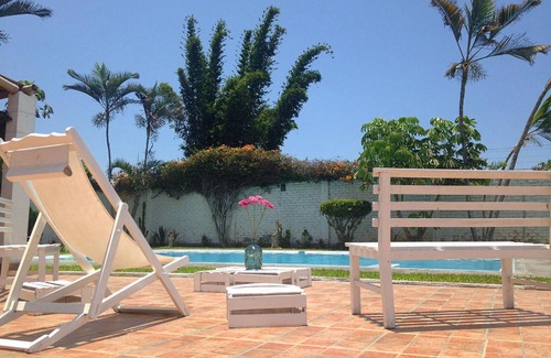 Puerto Supe Hotel | LAS PALMERAS HOSTAL