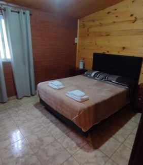 Dique Chico House | Las tres lunas