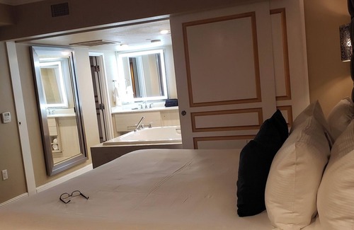 Winchester Apartment | Las Vegas Formula 1 Weekend Nov21 2025