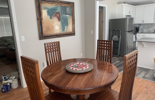 Tuscaloosa House | Last minute cancelation for Oklahoma game. Message me for special pricing.