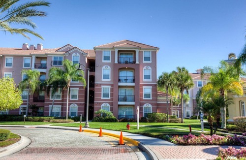 Florida Central Atlantic Coast Apartment | Last Minute Disney Getaway! Luxury Condo with Private Balcony. Book Now! #39224