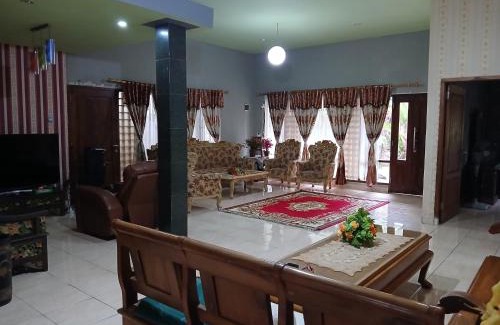 Songgom House | Latar Amba Guest House