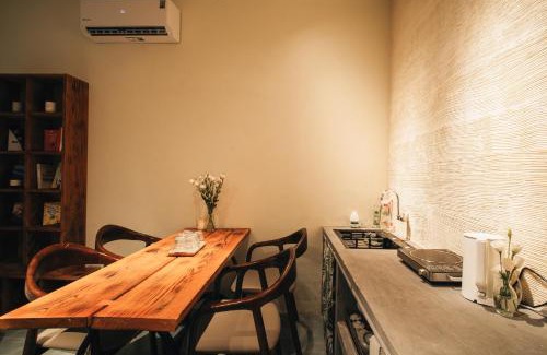 Truc Bach Apartment | Late Autumn