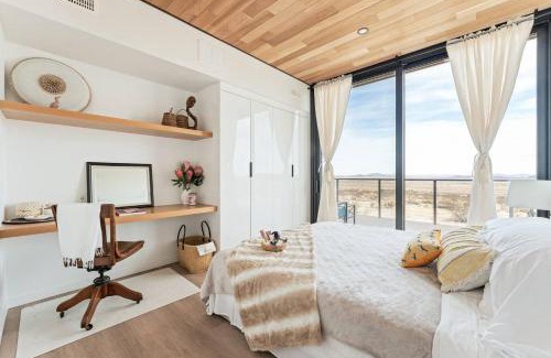 Panorama Heights House | Late For The Sky By The Cohost Company