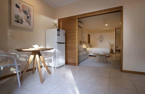 South Mission Apartment | Latitude 17 - Suite 3