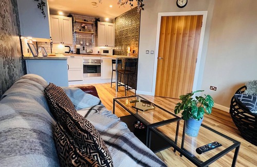Birmingham City Centre Apartment | Latitude Chinatown City Centre Stay