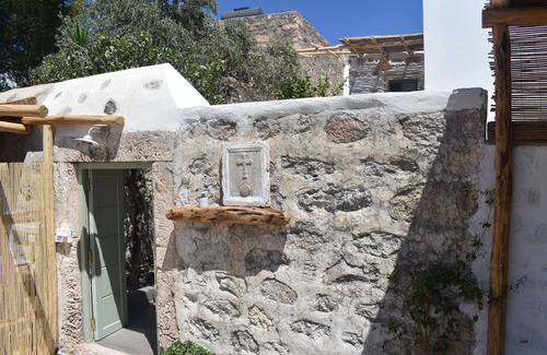 Skala House | Latmos 1860