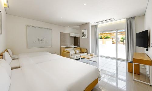 Dolsan-eup Resort | Latterace Resort